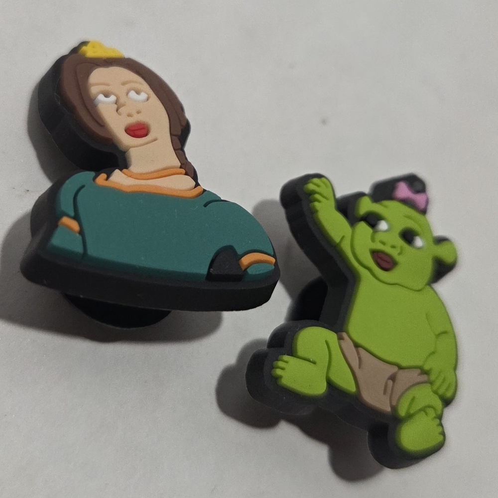 Shrek Movie Fiona and Baby Girl Ogre Shoe Charms